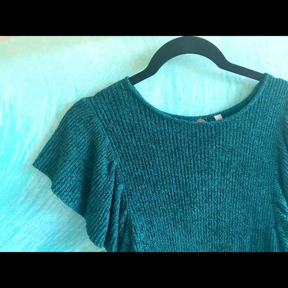 Free People super soft, cap sleeve top.